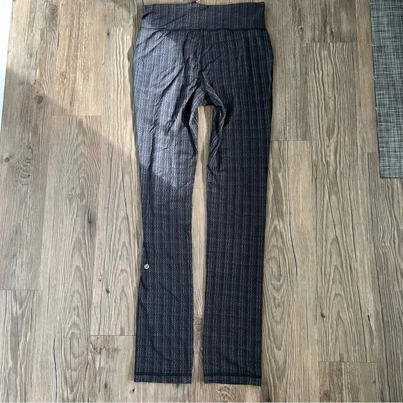 Lululemon Skinny Will Pant Ziggy Wee September Black Size 8 - Picture 5 of 5
